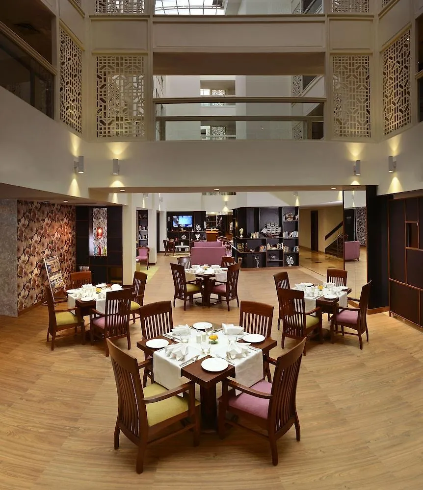 Deventure Sarovar Portico Kapashera, New Delhi Hotel 4*,  India