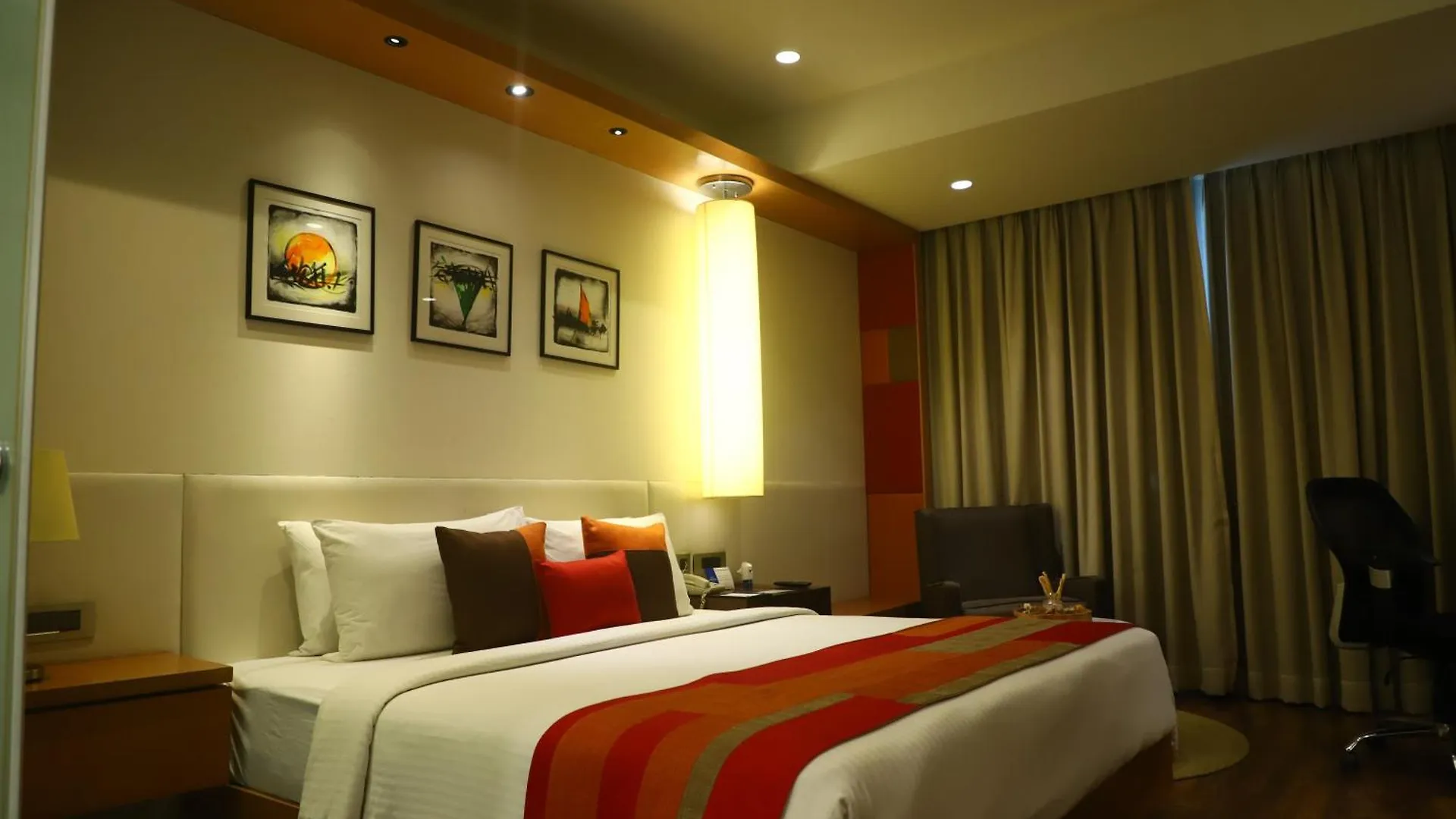 ****  Deventure Sarovar Portico Kapashera, New Delhi Hotel India