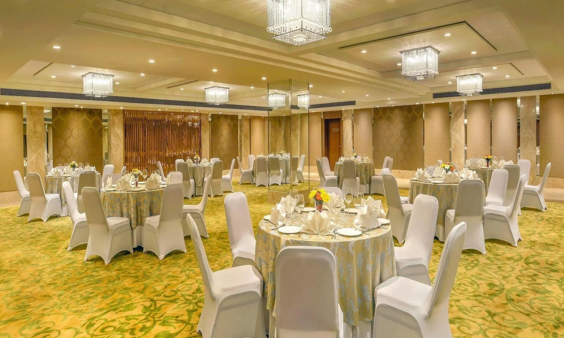 Deventure Sarovar Portico Kapashera, New Delhi Hotel Delhi (National Capital Territory of India)