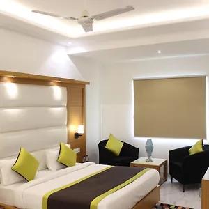 3* Hotel Aero Star Near Delhi Airport